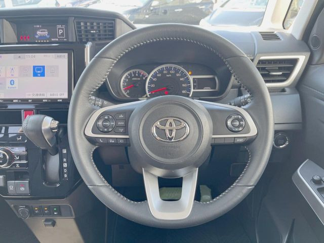 �y�����v�����X�e�A�����O�z�㎿�Ȋv���g�p���邱�ƂŁA��ɂ����������݂ƂĂ��^�]���₷���n���h���ł���