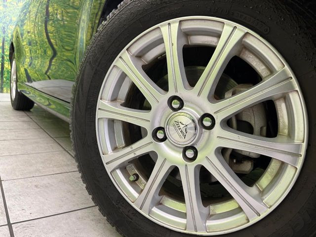 �y15�C���`�A���~�z�C�[���z�O�ςɃ}�b�`�����A���~�z�C�[���𑕒����Ă���܂��B�e��A���~�z�C�[����A�X�^�b�h���X�^�C�����戵�����Ă���܂��B���񂲑��k����������