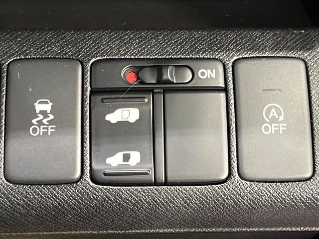 �y�p���[�X���C�h�h�A�z�X�}�[�g�L�[��^�]�Ȃ̃X�C�b�`�ŃX���C�h�h�A�̊J���\���d��������͂����ăh�A���J����K�v�������A���������q�l�ł��A�d���ו��������Ă��鎞�����N�ɊJ���߂ł��܂���