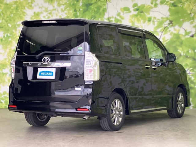 ヴォクシー2.0 ZS 煌III