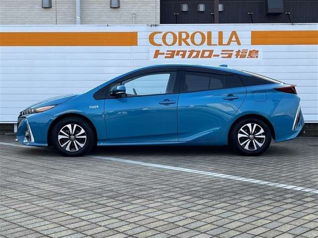 プリウスPHV1.8 A