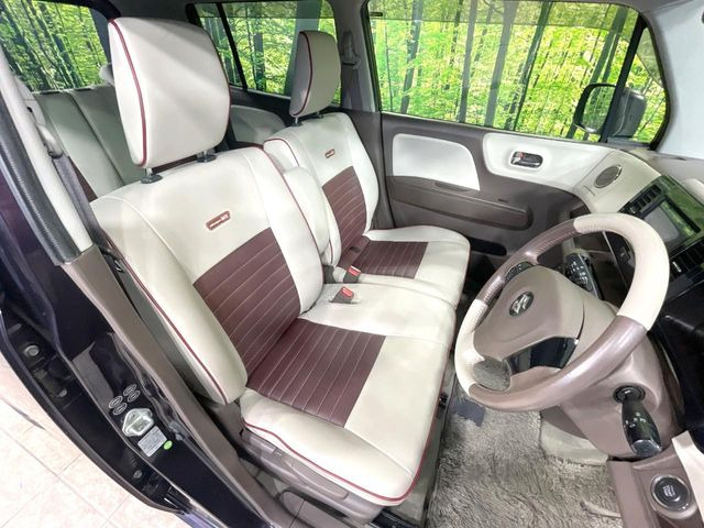 運転席シート廻りは使用感も少なく、良好な状態となっています。丁寧に使われていたことがよくわかりますね。