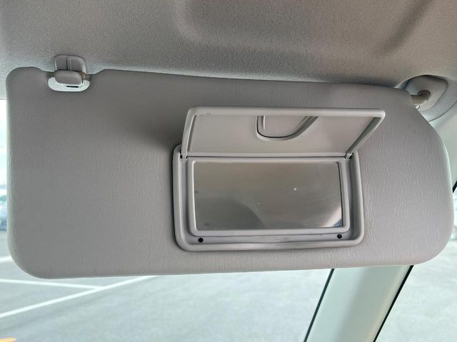 �y�o�j�e�B�~���[�z�T���o�C�U�[���ɐݒu���ꂽ�~���[�Őg�����Ȃ݃`�F�b�N!������Ƃ������C�N�����ɂ����􂵂܂���