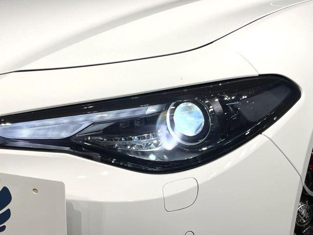 ��HID�w�b�h���C�g:���邭�O�����Ƃ炵�Ă����̂ŁA���V����Ԃ̑��s�������E�ǍD�ň��S���Ă���肢�������܂��B