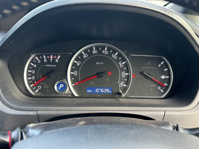 ヴォクシー2.0 V 4WD