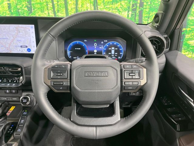 �y�����v�����X�e�A�����O�z�㎿�Ȋv���g�p���邱�ƂŁA��ɂ����������݂ƂĂ��^�]���₷���n���h���ł���