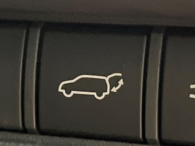 �y�p���[�o�b�N�h�A�z�X�}�[�g�L�[��^�]�Ȃ̃{�^�������������Ń��A�Q�[�g�������ŊJ���܂�!�ו��������Ă��鎞��A�����ʒu�ɂ���o�b�N�h�A��߂�ۂɕ֗��ȋ@�\�ł���