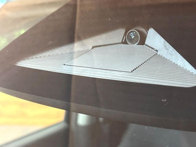 フリード1.5 e:HEV クロスター