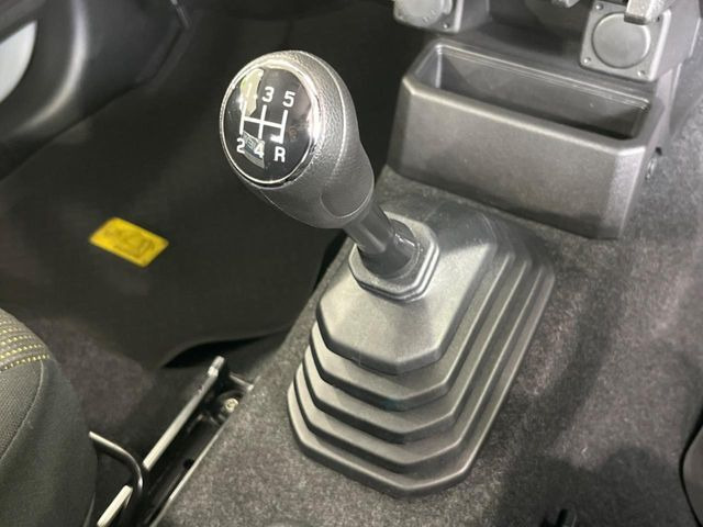 ジムニーシエラ1.5 JC 4WD