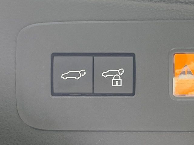 �y�p���[�o�b�N�h�A�z�X�}�[�g�L�[��^�]�Ȃ̃{�^�������������Ń��A�Q�[�g�������ŊJ���܂�!�ו��������Ă��鎞��A�����ʒu�ɂ���o�b�N�h�A��߂�ۂɕ֗��ȋ@�\�ł���