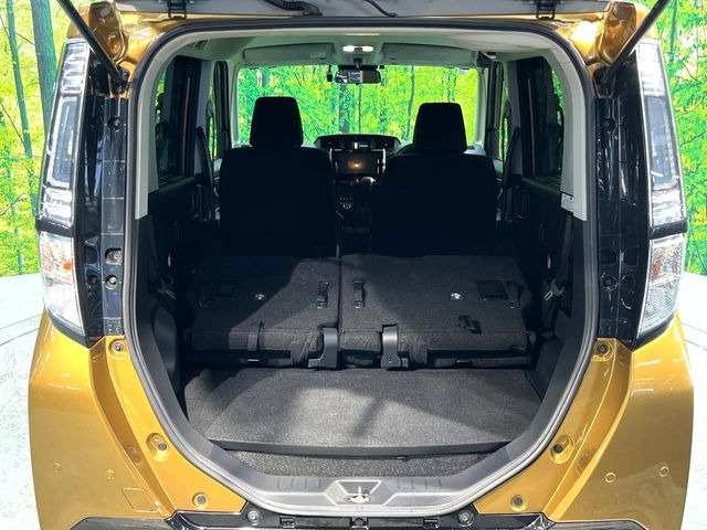 ���i�̂���������ʋ΁A���}���ɏ\���ȉ׎��X�y�[�X���m�ۂ��Ă���܂��B�Z�J���h�V�[�g��|���ƁA�傫�ȉו��̐ύڂ��\�ł���