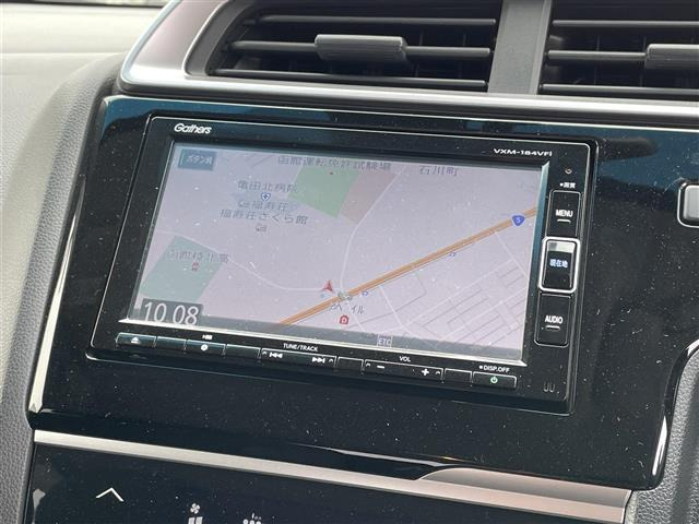 フィット1.3 13G S ホンダセンシング 4WD