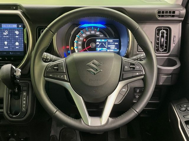 �y�����v�����X�e�A�����O�z�㎿�Ȋv���g�p���邱�ƂŁA��ɂ����������݂ƂĂ��^�]���₷���n���h���ł���