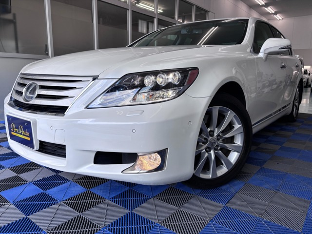 LS600h Iパッケージ 4WD