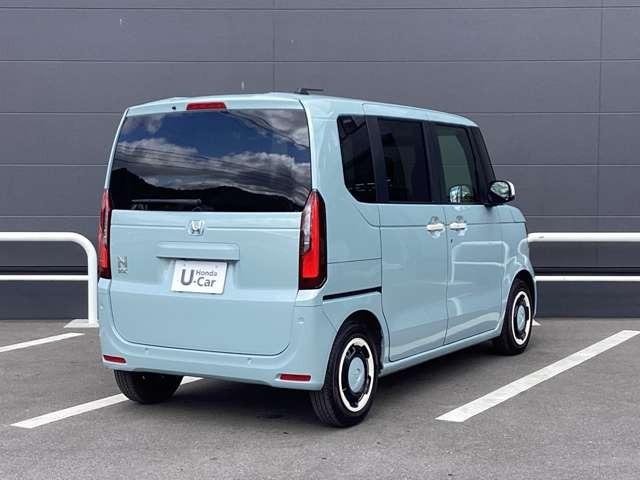 N-BOXファッションスタイル モノトーン