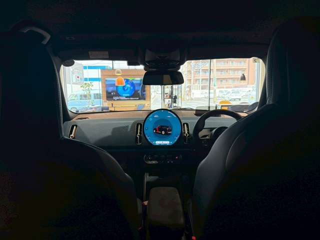 ミニカントリーマンSE ALL4 4WD