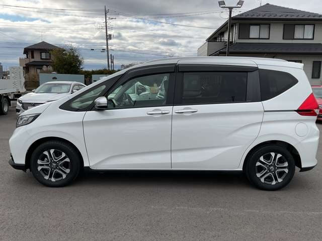 フリード1.5 クロスター