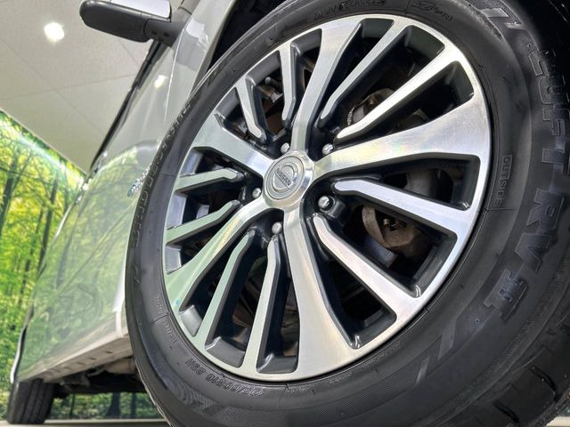 �y����16�C���`�A���~�z�C�[���z�O�ςɃ}�b�`���������A���~�z�C�[���𑕒����Ă���܂��B�e��ЊO�A���~�z�C�[����A�X�^�b�h���X�^�C�����戵�����Ă���܂��B���񂲑��k����������