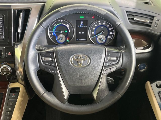 �y�����v�����X�e�A�����O�z�㎿�Ȋv���g�p���邱�ƂŁA��ɂ����������݂ƂĂ��^�]���₷���n���h���ł���