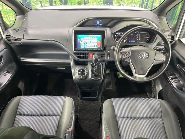 ヴォクシー2.0 ZS 煌