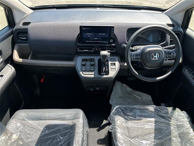 フリード1.5 e:HEV エアー EX