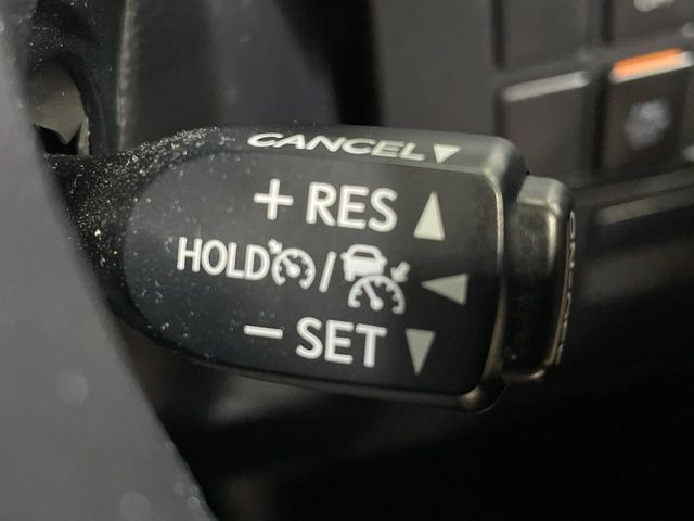 �y���[�_�[�N���[�Y�R���g���[���z�������H�ł̒��������s���y��!!�����ő��x��ۂN���[�Y�R���g���[�����A�Փˌy���V�X�e���ƘA�g���A�O���̎ԗ������m���ĎԊԂ�ۂ悤�ɑ��x���߂��Ă���܂�!!