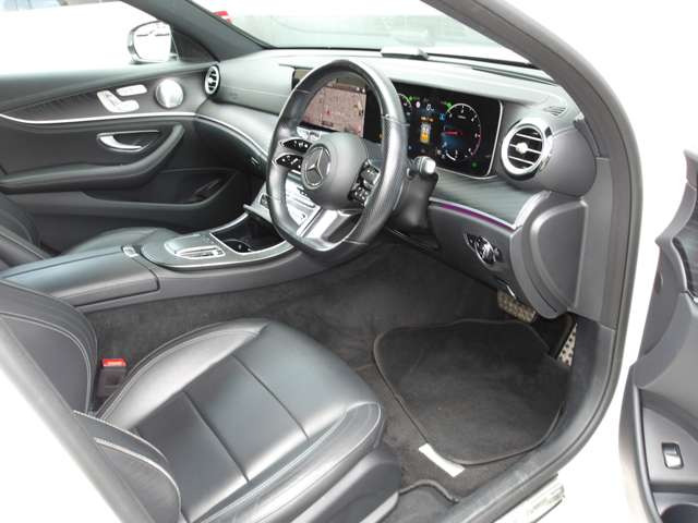 EクラスE220d スポーツ