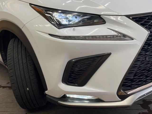 �y�O��LED�w�b�h���C�g�z�X�^�C���b�V���Ȍ����ڂ̎O��LED�w�b�h���C�g�𑕔���X�^�C�������łȂ��A��Ԃ̑��s�����E�ǍD�ň��S���Ă���肢�������܂��B