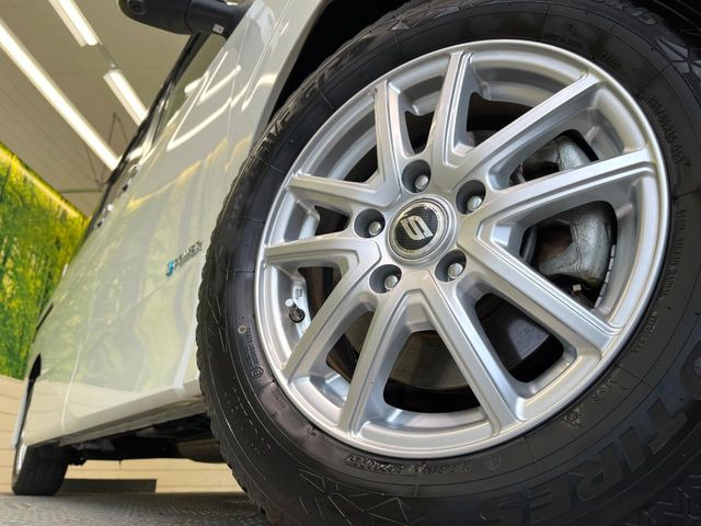 �y15�C���`�A���~�z�C�[���z�O�ςɃ}�b�`�����A���~�z�C�[���𑕒����Ă���܂��B�e��A���~�z�C�[����A�X�^�b�h���X�^�C�����戵�����Ă���܂��B���񂲑��k����������