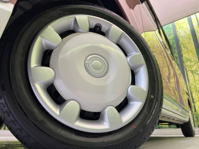 �y����14�C���`�A���~�z�C�[���z�O�ςɃ}�b�`���������A���~�z�C�[���𑕒����Ă���܂��B�e��ЊO�A���~�z�C�[����A�X�^�b�h���X�^�C�����戵�����Ă���܂��B���񂲑��k����������