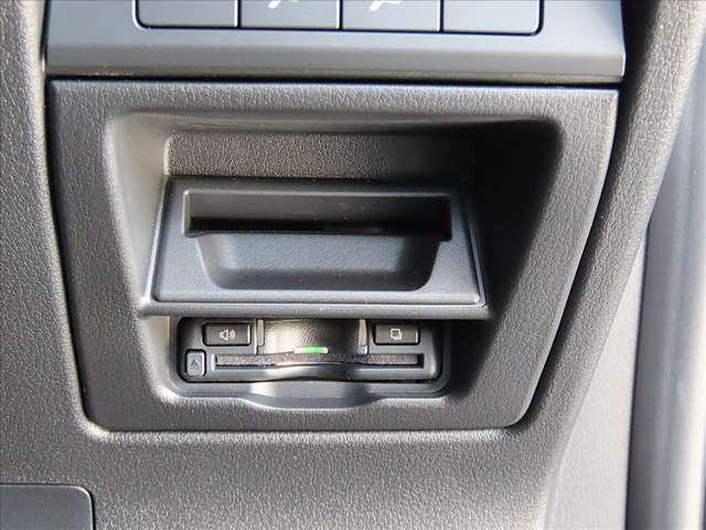 MX-30ロータリーEVナチュラル モノトーン