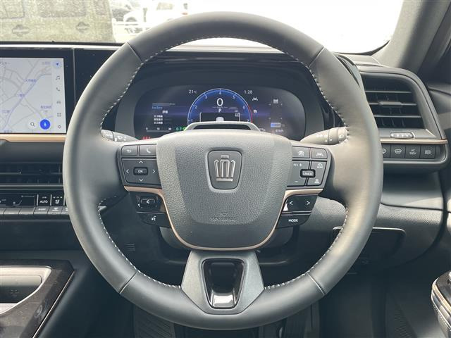 クラウンスポーツ2.5 Z E-Four 4WD