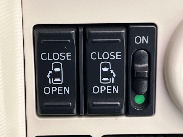 �y�����p���[�X���C�h�h�A�z�X�}�[�g�L�[��^�]�Ȃ̃X�C�b�`�Ō�ȗ����X���C�h�h�A�̊J���\���d��������͂����ăh�A���J����K�v�������A�����Ȃ��q�l�ł��ȒP�ɊJ���߂ł����K�ł���