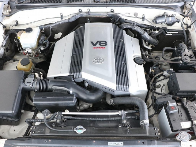 ランドクルーザー1004.7 VXリミテッド 4WD