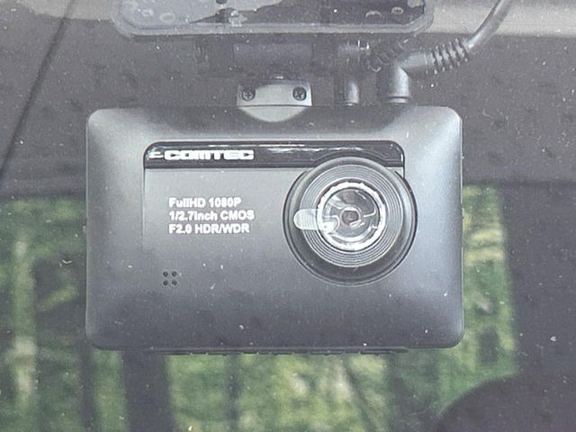 �y�h���C�u���R�[�_�[�z�h���C�u���R�[�_�[����!���s���͂������A������^�]�⎖�̂ɑ��������ہA�f���ŋL�^���A����̃��X�N�ɔ����܂��B���L�^�pSD�J�[�h�͂��q�l�����g�ł��������������K�v������܂��B