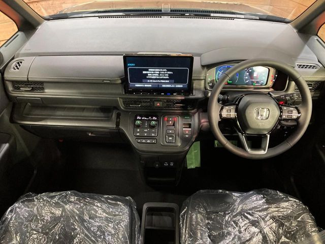 ステップワゴン2.0 e:HEV スパーダ