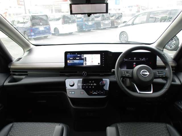 セレナ1.4 e-POWER ハイウェイスターV