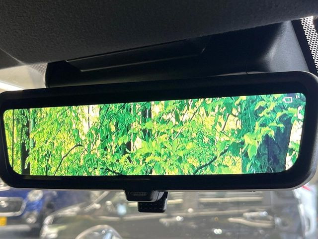 �y�f�W�^���C���i�[�~���[�z��Ȃ̑傫�ȉו��⓯��҂Ō�����m�F���Â炢���ł����S!�J�������B�e�����ԗ�����̉f�������[���~���[���ɕ\���B�N���A�Ȏ��E�ŏ󋵂̊m�F���\�ł�!