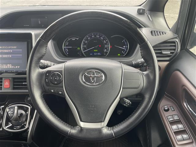 エスクァイアハイブリッド1.8 Gi