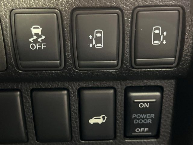 �y�����p���[�X���C�h�h�A�z�X�}�[�g�L�[��^�]�Ȃ̃X�C�b�`�Ō�ȗ����X���C�h�h�A�̊J���\���d��������͂����ăh�A���J����K�v�������A�����Ȃ��q�l�ł��ȒP�ɊJ���߂ł����K�ł���