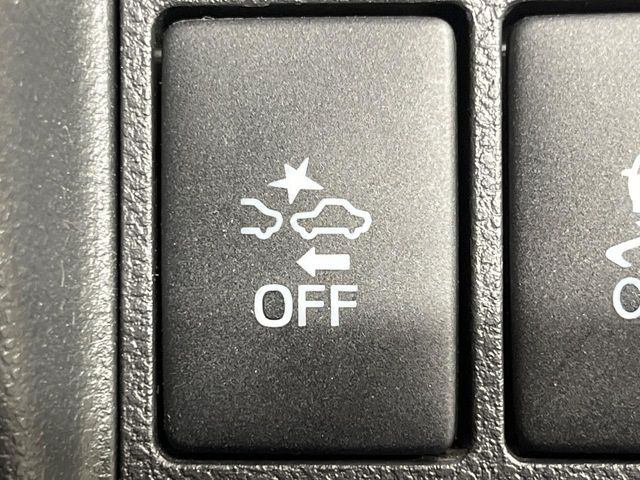 �y�X�}�[�g�A�V�X�g�z���s���ɑO���̎ԗ�����F�����A�Փ˂������Ȏ��͌x��ƃu���[�L�ŏՓˉ���Ɣ�Q�y�����A�V�X�g�B�����S�Ƀh���C�u�����y���݂��������܂��B