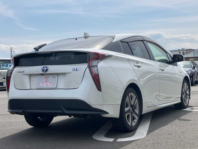 プリウス1.8 S ツーリングセレクション