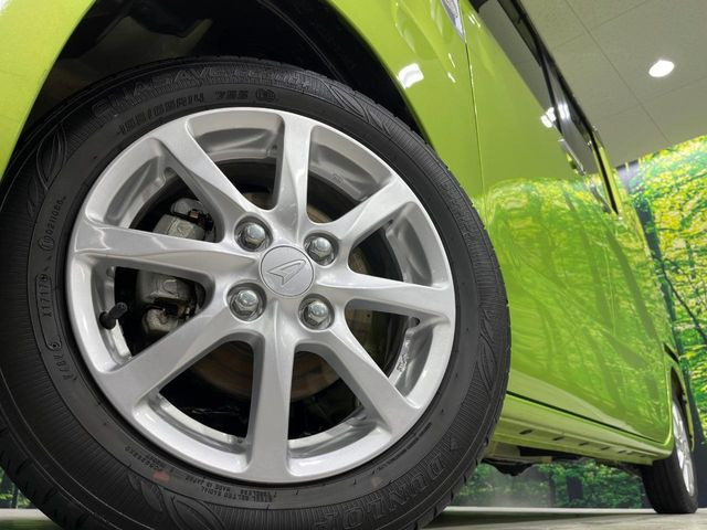 【純正14インチアルミホイール】外観にマッチした純正アルミホイールを装着しております。各種社外アルミホイールや、スタッドレスタイヤも取扱いしております。是非ご相談ください♪
