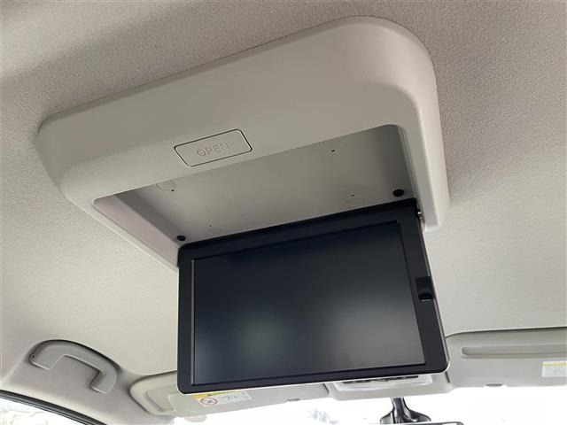 セレナ1.2 e-POWER ハイウェイスターV