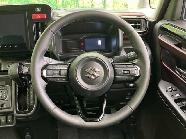 �y�X�e�A�����O�X�C�b�`�z�^�]���A�O������ڐ������炷���ƂȂ��A�I�[�f�B�I���̑��삪�\�ȕ֗��@�\!���S&���K�ȃh���C�u�����o���Ă���܂���