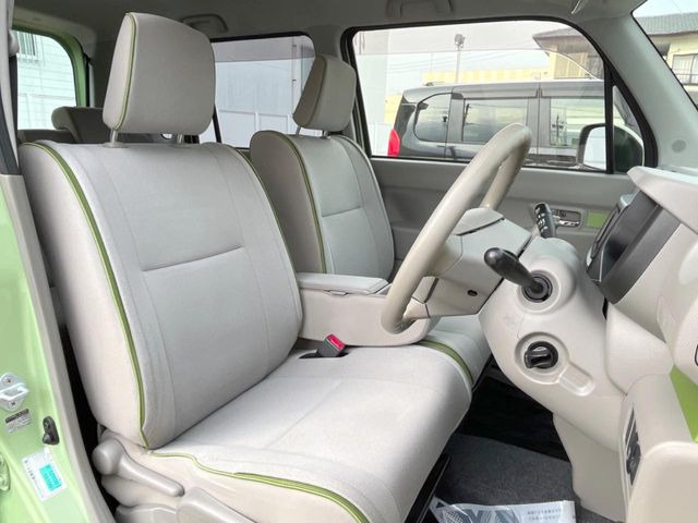 �^�]�Ȃ܂��ɂ͏\���ȃX�y�[�X������A�啿�ȕ��ł��������^�]���Ă�����������ł��B