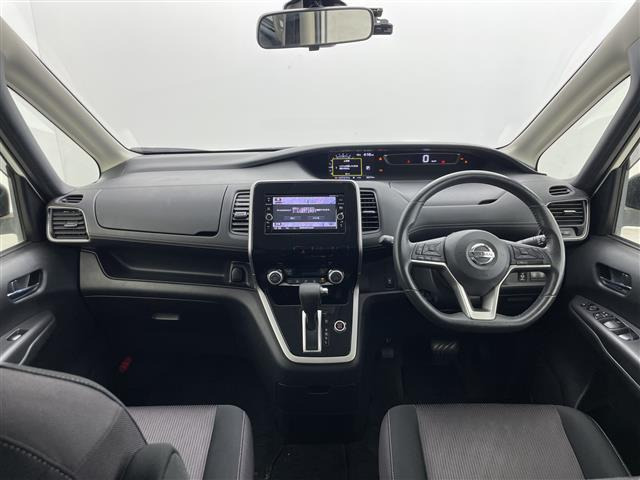 セレナ2.0 ハイウェイスター Vセレクション