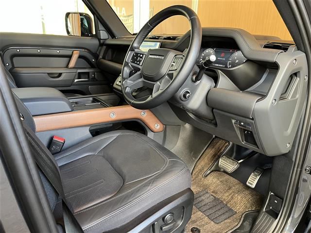 ディフェンダー