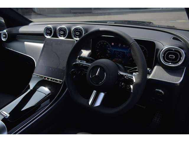 GLCクーペ220d 4マチック AMGラインパッケージ(ISG) 4WD