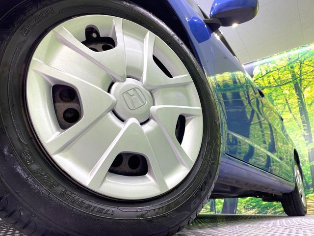 �y15�C���`�A���~�z�C�[���z�O�ςɃ}�b�`�����A���~�z�C�[���𑕒����Ă���܂��B�e��A���~�z�C�[����A�X�^�b�h���X�^�C�����戵�����Ă���܂��B���񂲑��k����������